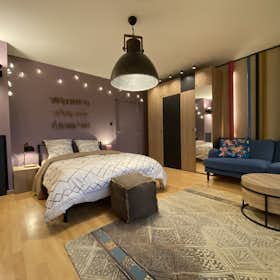 Private room for rent for €690 per month in Strasbourg, Rue de Boston