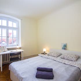 Privat rum att hyra för 425 € i månaden i Riga, Jāņa iela