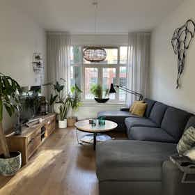 Apartment for rent for €2,400 per month in Schiedam, Professor Kamerlingh Onneslaan