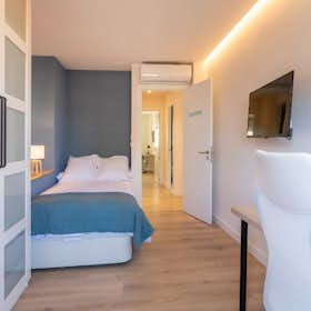 Private room for rent for €650 per month in Valencia, Avinguda del Cardenal Benlloch