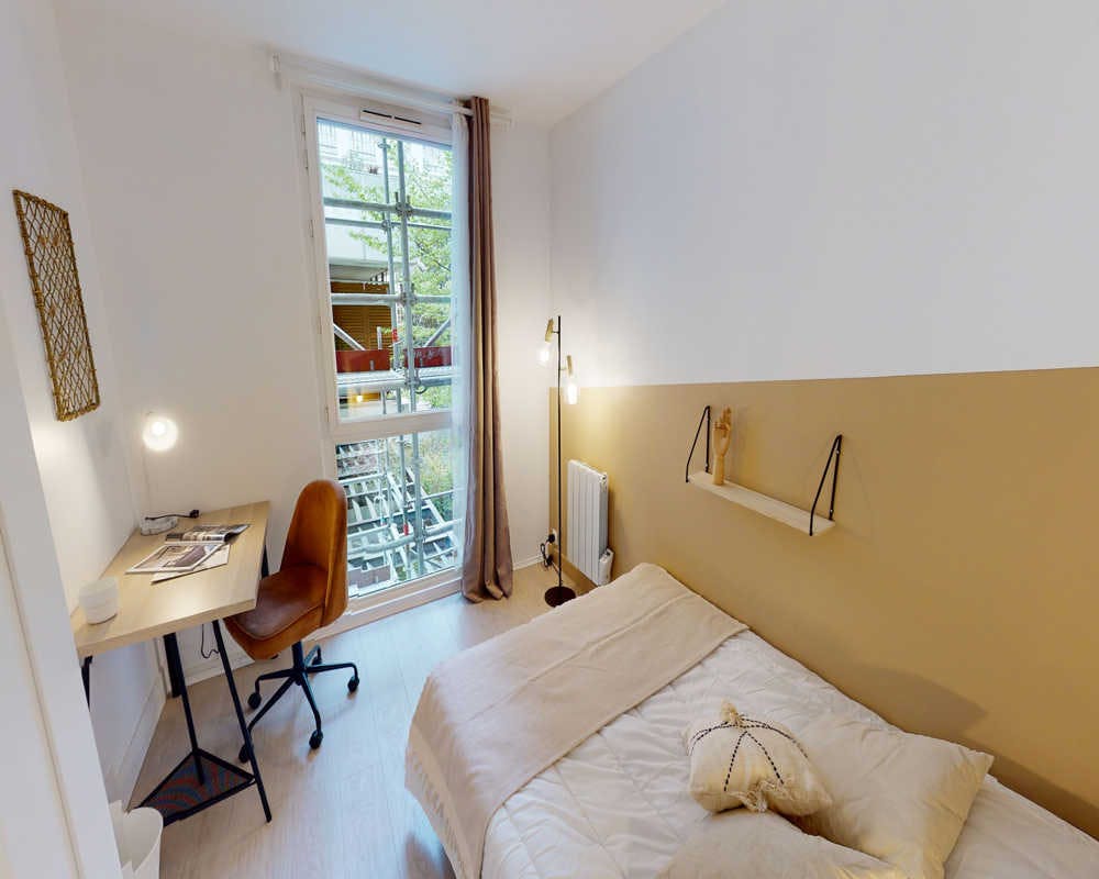 Rue des Frigos, Paris preview