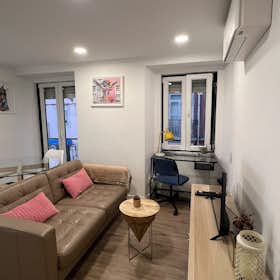 Apartment for rent for €4,000 per month in Lisbon, Rua de Alcântara