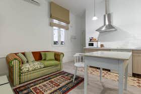Studio for rent for €180 per month in Madrid, Calle de San Ildefonso