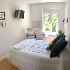Private room for rent for €425 per month in Salamanca, Calle de la Esperanza