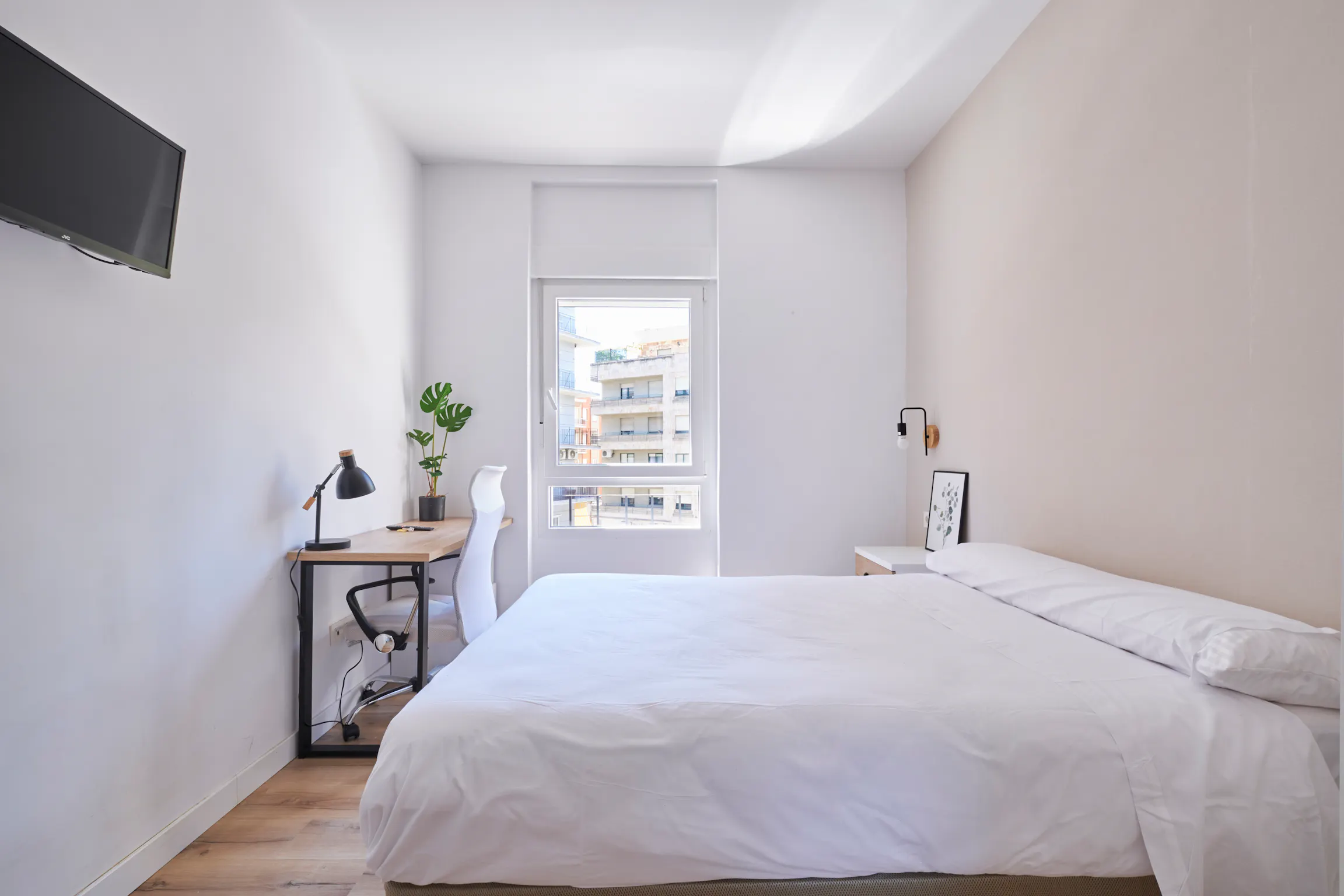 Private room in Avenida de Portugal, Salamanca 1