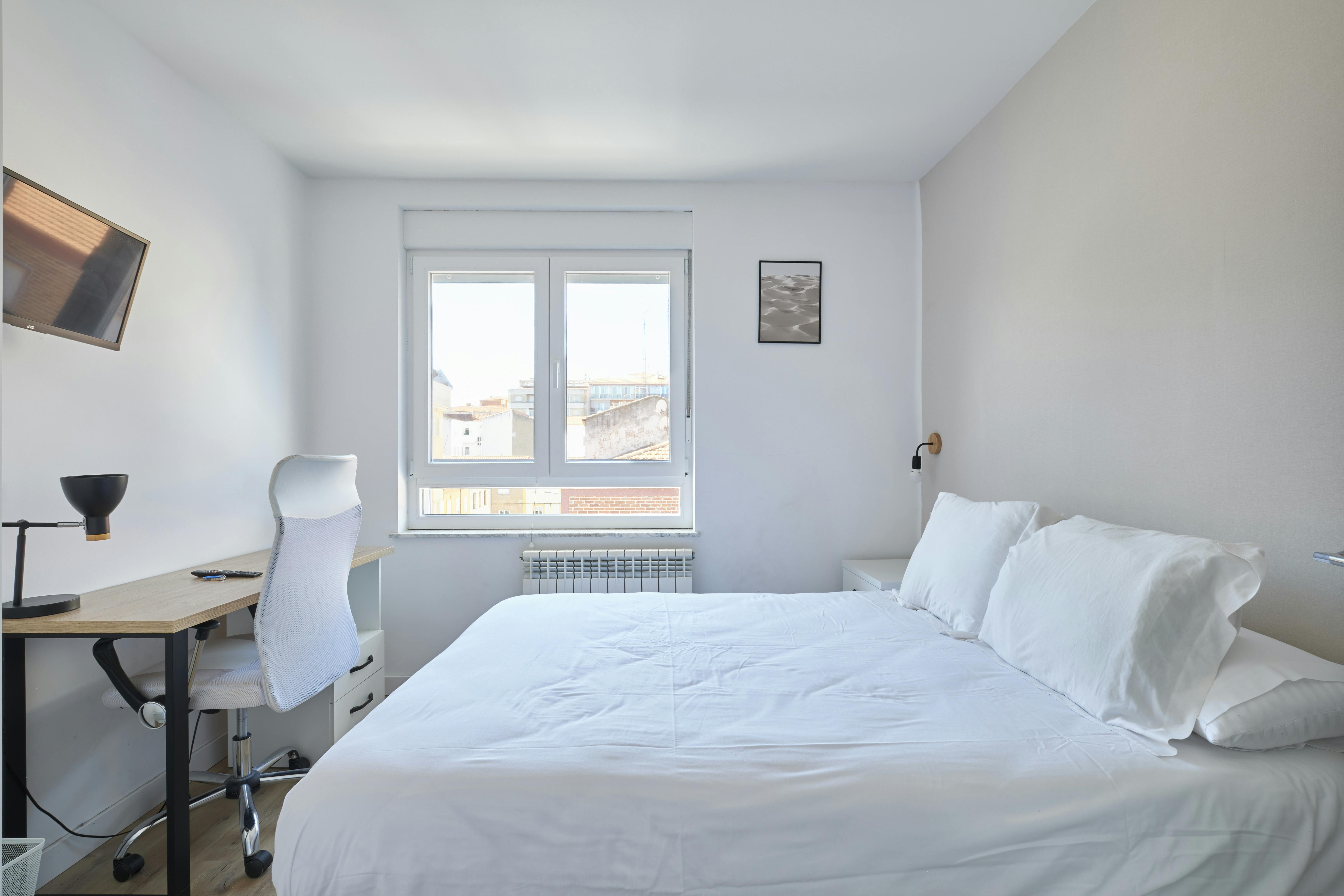 WG-Zimmer zu mieten für 425 € pro Monat in Salamanca, Calle Pintores