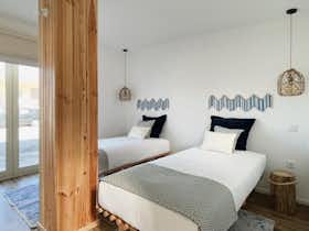 Private room for rent for €100 per month in Ovar, Avenida da Praia