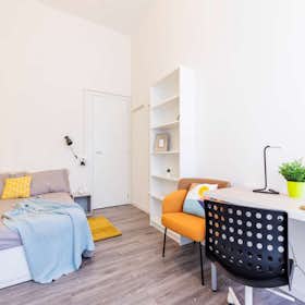 Private room for rent for €820 per month in Milan, Via Natale Battaglia