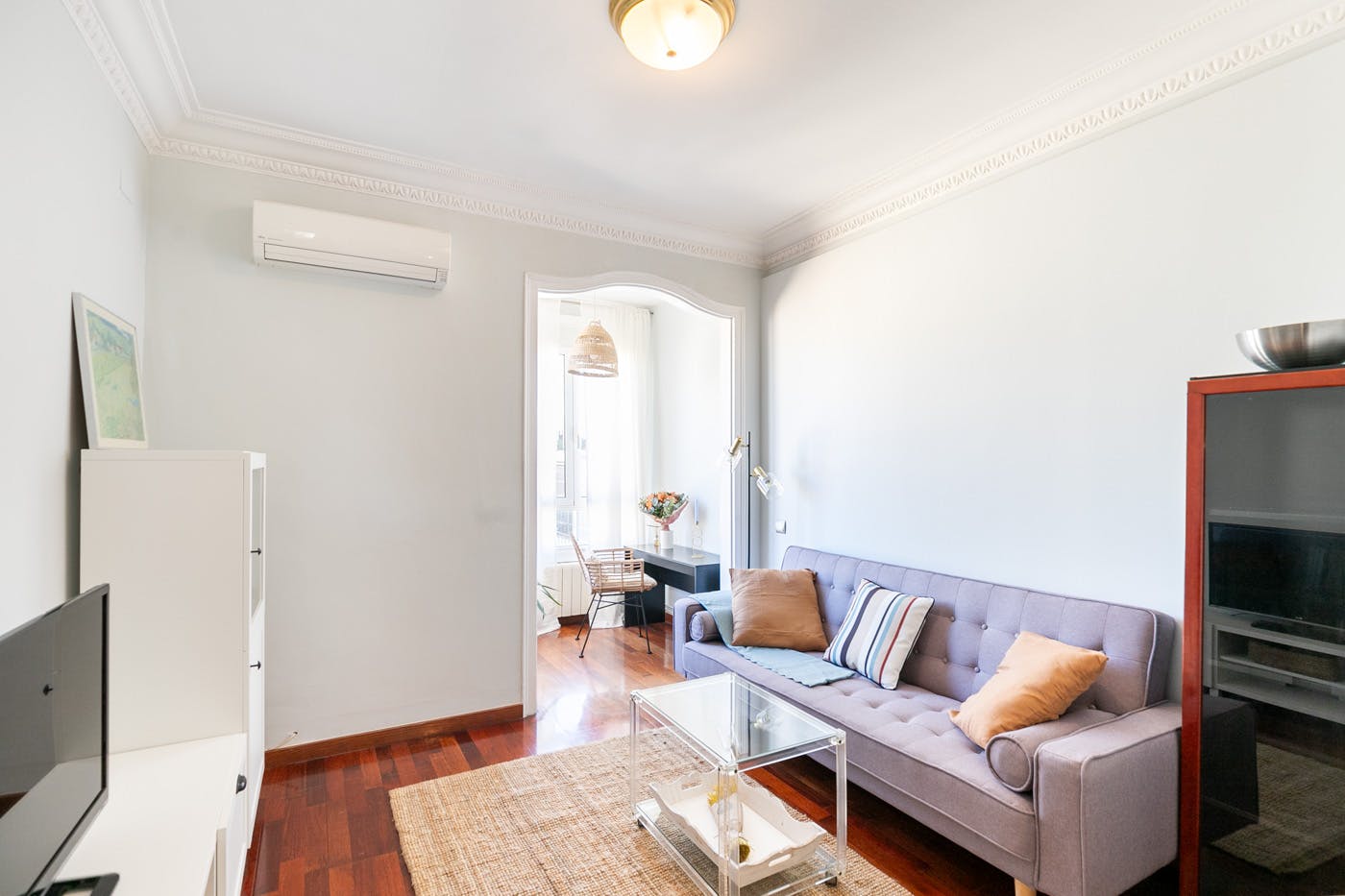 Carrer de Casanova, Barcelona preview