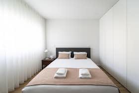 公寓 正在以 €1,305 的月租出租，其位于 Braga, Rua Nova do Couteiro