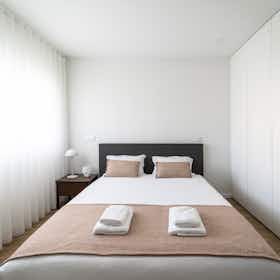 公寓 正在以 €1,305 的月租出租，其位于 Braga, Rua Nova do Couteiro