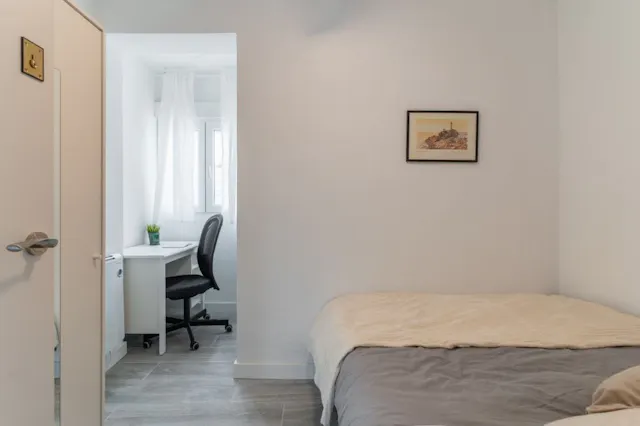 Private room in Calle de Santa Florencia, Madrid (1487979) room image 1