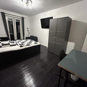 Private room for rent for €770 per month in Frankfurt am Main, Varrentrappstraße
