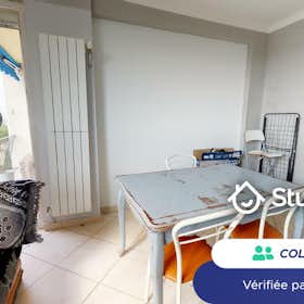 Private room for rent for €424 per month in Montpellier, Avenue de Lodève