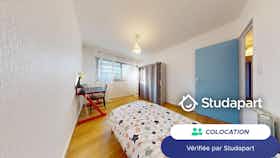 Habitación privada en alquiler por 410 € al mes en Clermont-Ferrand, Rue Chateaubriand