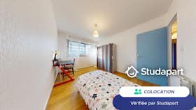 Privé kamer te huur voor € 410 per maand in Clermont-Ferrand, Rue Chateaubriand