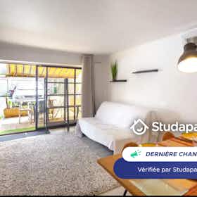 Apartament de închiriat pentru 550 EUR pe lună în Six-Fours-les-Plages, Corniche de Solviou