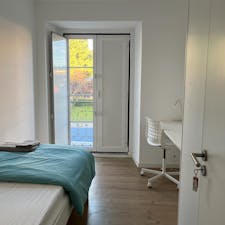 WG-Zimmer for rent for 495 € per month in Setúbal, Avenida Manuel Maria Portela