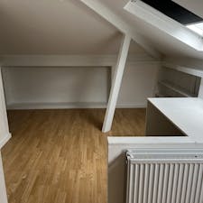 Private room for rent for €550 per month in Hoeilaart, Blijde Inkomstlaan