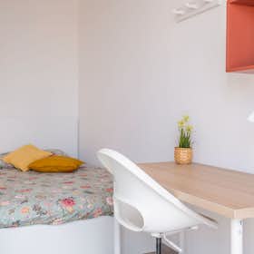 Private room for rent for €589 per month in Milan, Via Gran San Bernardo