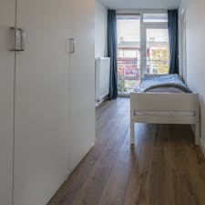 WG-Zimmer for rent for 920 € per month in Amstelveen, Maarten Lutherweg