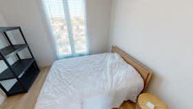 Privé kamer te huur voor € 480 per maand in Villenave-d’Ornon, Rue du Levant