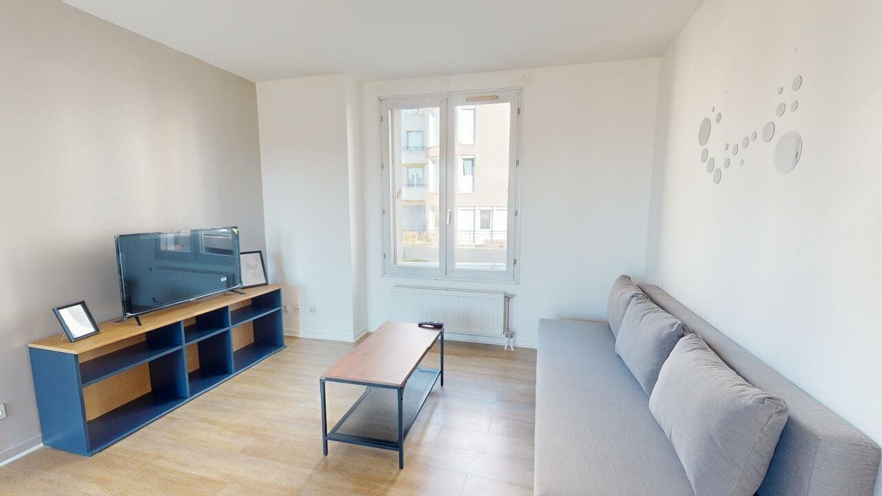 Apartment for rent on Boulevard Valbenoîte, Saint-Étienne – pohled 3