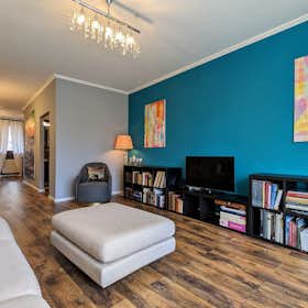Wohnung zu mieten für 2.540 € pro Monat in Frankfurt am Main, Mailänder Straße