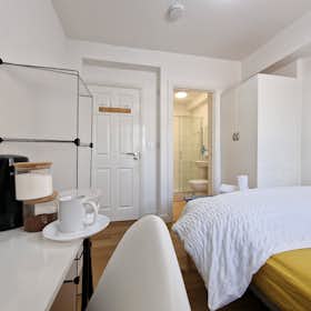 Отдельная комната сдается в аренду за 1 198 £ в месяц в Coventry, Seagrave Road