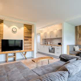 Appartement à louer pour 2 500 €/mois à Bad Häring, Schwimmbadstraße