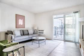 Appartement te huur voor $2,208 per maand in Palo Alto, Middlefield Rd