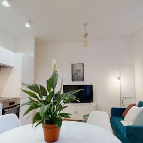 Private room for rent for €750 per month in Bordeaux, Rue des Faures