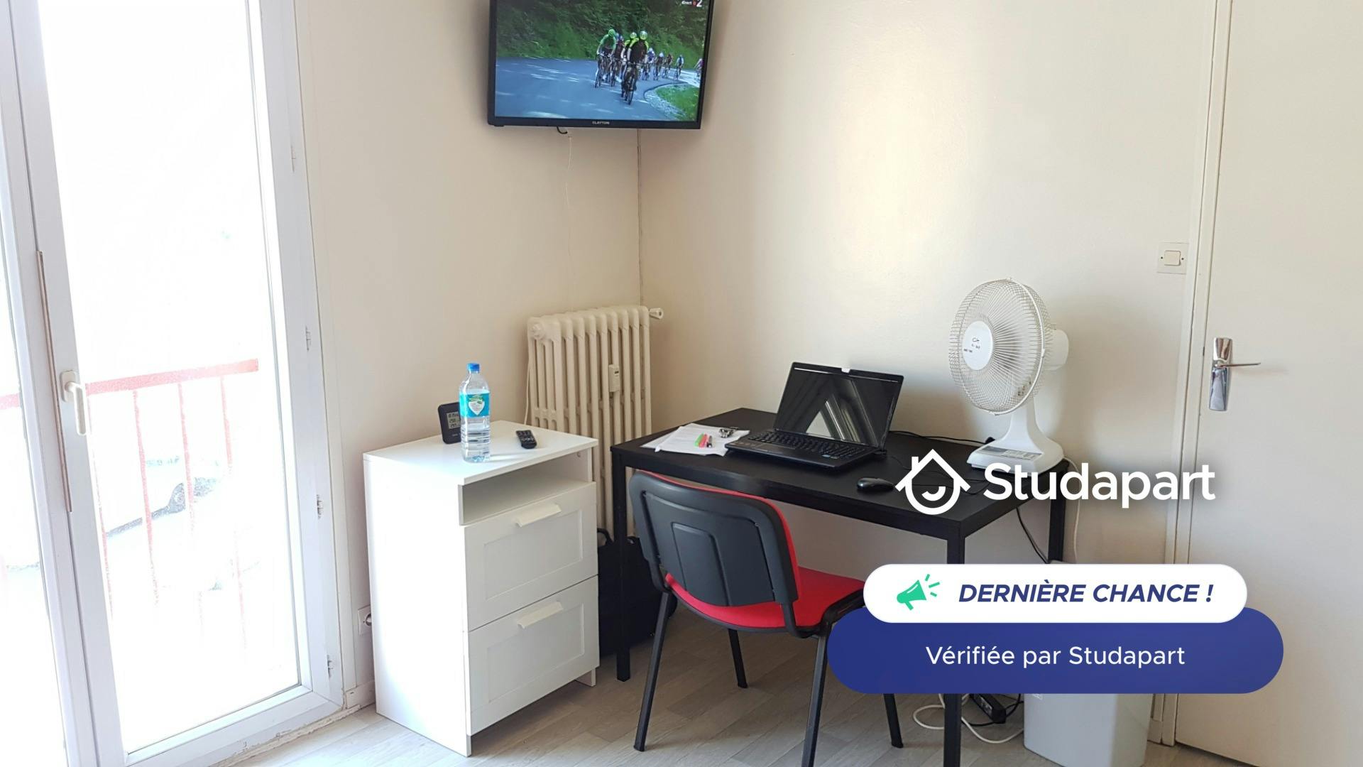 Apartment for rent on Place des Charmilles, Montpellier - Widok 3