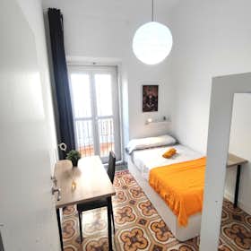 Chambre privée à louer pour 300 €/mois à Almería, Calle Trajano