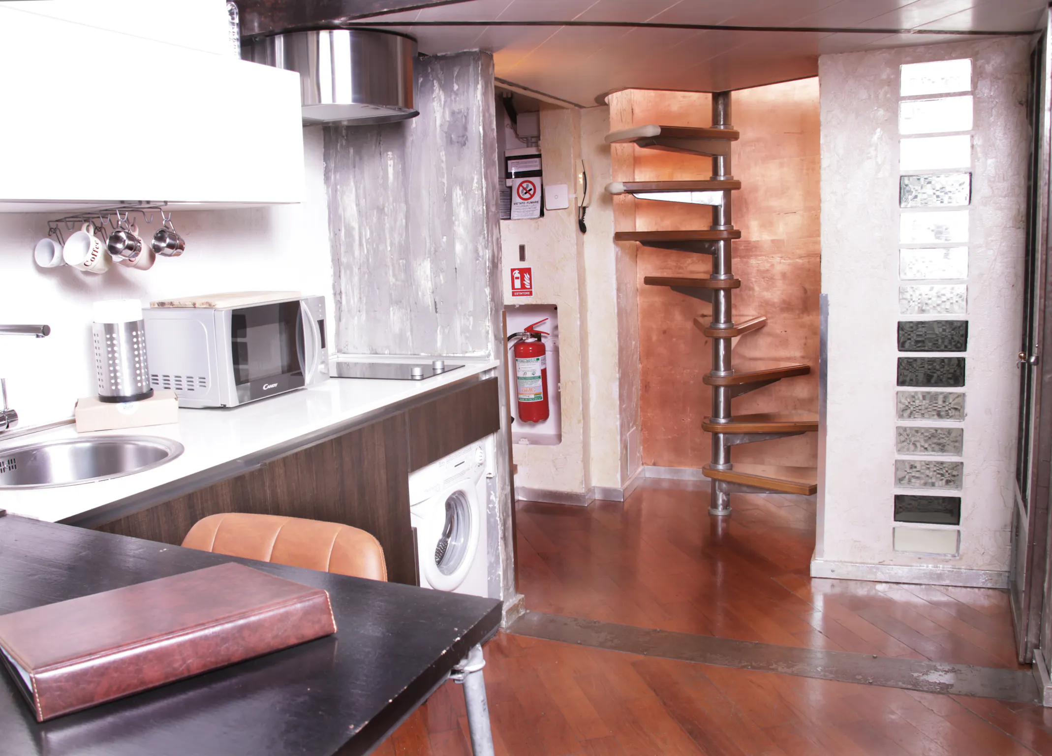 1-Bedroom Apartment in Via Solferino, Milan (1488773) ROOM 1