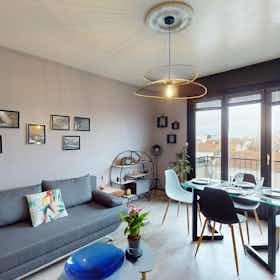 Appartement à louer pour 950 €/mois à Reims, Rue Maldan