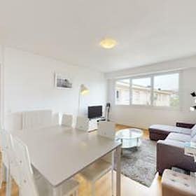 Cameră privată de închiriat pentru 410 EUR pe lună în Pau, Avenue de Montardon