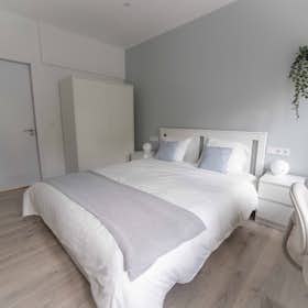 Private room for rent for €750 per month in Barcelona, Carrer de la Mare de Déu de Port