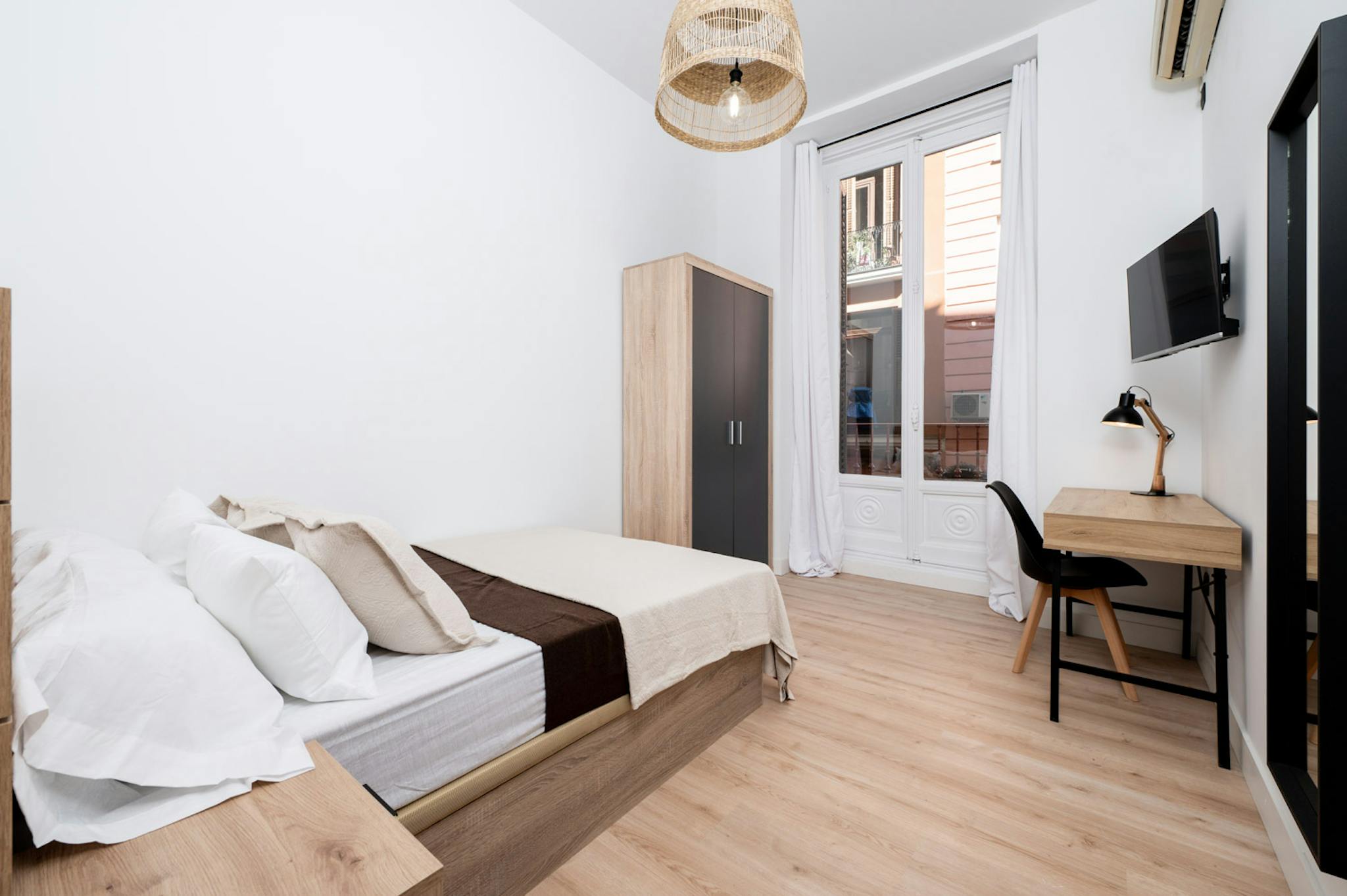 Calle de Valverde, Madrid preview