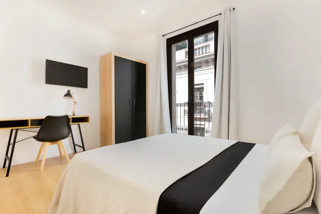 Private room in Carrer de la Reina Cristina, Barcelona (1488929) room image 1