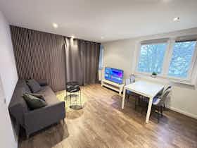 Lägenhet att hyra för 1 800 € i månaden i Oberursel (Taunus), Eisenhammerweg