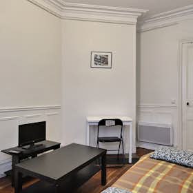 Apartamento en alquiler por 1597 € al mes en Paris, Rue Eugène Jumin