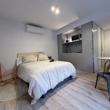 Studio for rent for 1.100 € per month in Madrid, Calle de Alfonso Fernández Clausells