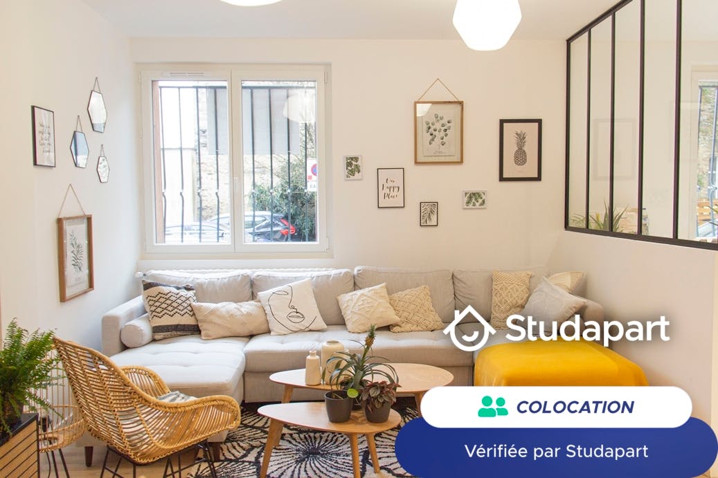 Chambre privée à louer pour 485 €/mois à Laval, Rue Alfred Jarry