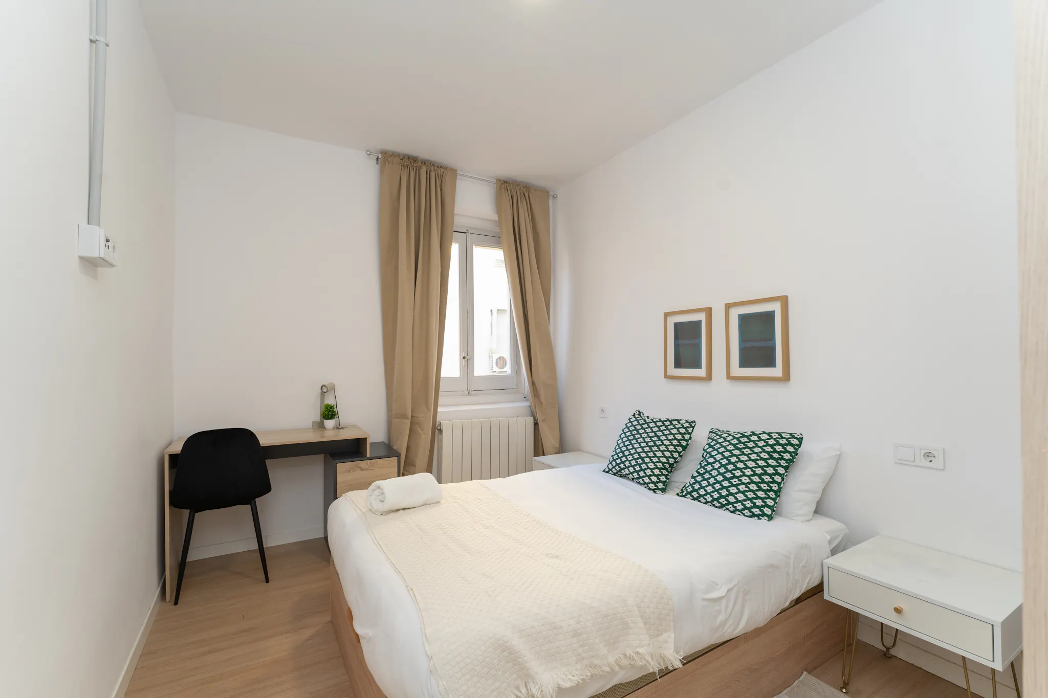 Calle del Conde de Aranda, Madrid preview