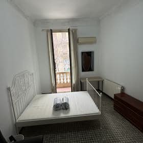 Private room for rent for €500 per month in Barcelona, Carrer de Mallorca