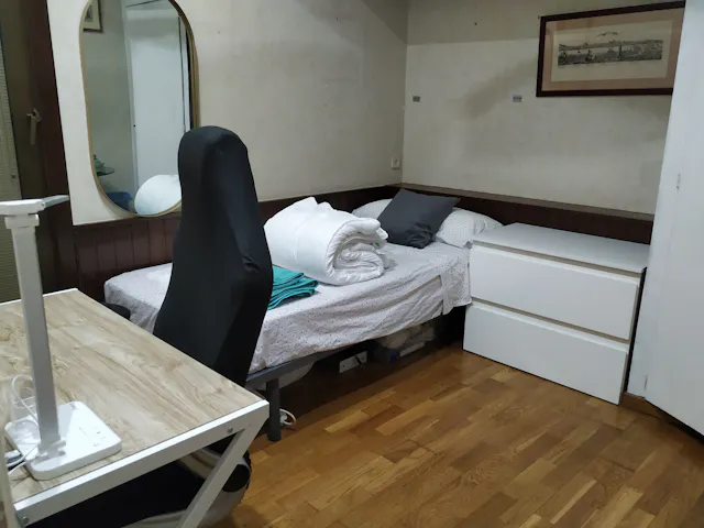 Private room in Passeig de Sant Joan, Barcelona (1489244) room image 2