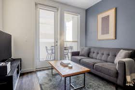 Appartement te huur voor $1,175 per maand in Los Angeles, S Catalina St