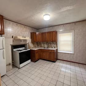 Private room for rent for $925 per month in Jamaica, Linden Blvd
