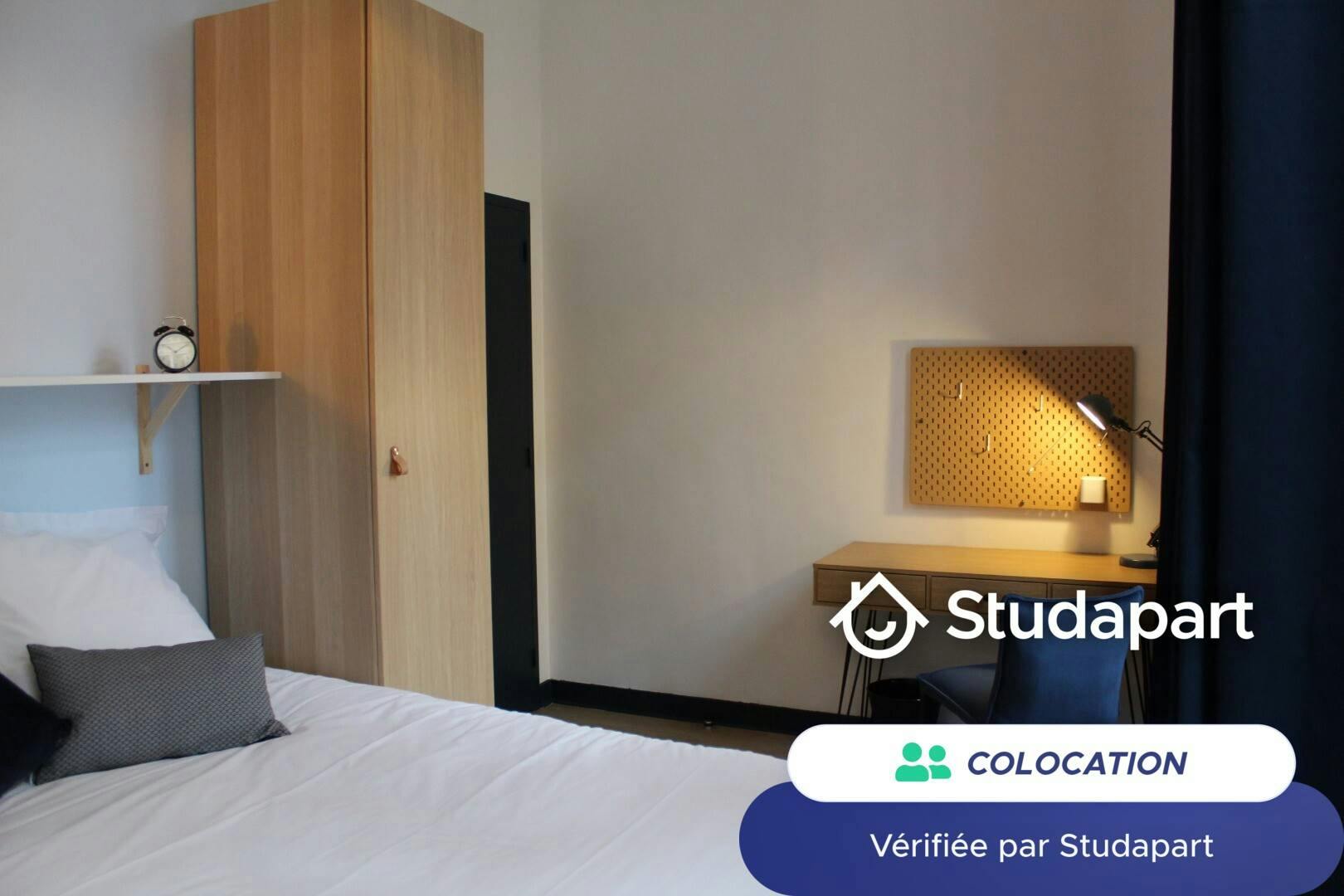 Private room for rent on Rue Colbert, Marseille - Vue 5